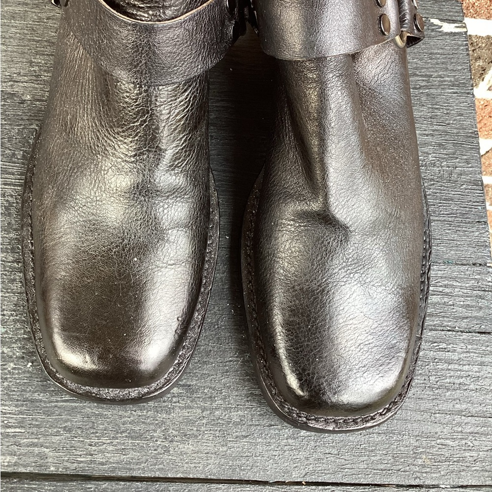 Balenciaga black leather harness buckle  mules Shoes Sz 8 1/2 Rare